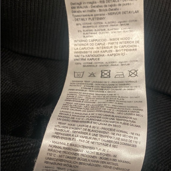 Women’s Armani exchange sweatshirt - Picture 8 of 8